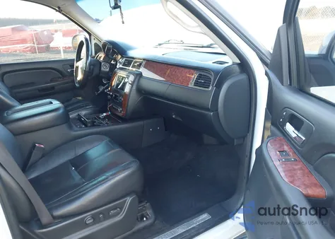 2007 Chevrolet Avalanche 1500 Ltz z USA, uszkodzony, nr VIN 3GNEC12067G182350